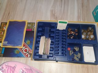Lote Monopoly europeo, scatergories, trivial, tabu