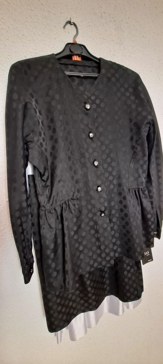 Vestido chaqueta fiesta. A estrenar T44