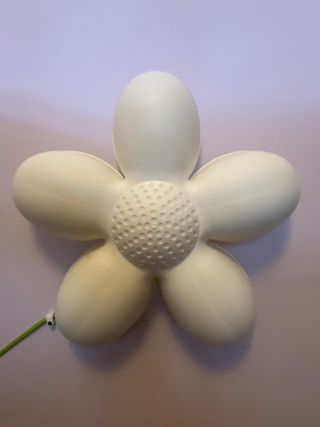 2 luces de pared Flor de Ikea
