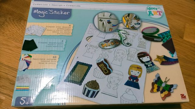 LOTE DE MANUALIDADES, cuentas, imanes, pegatinas