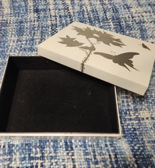 BAJA A 15 euros Caja de madera lacada