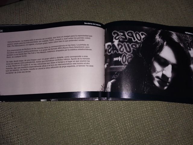 Héroes del silencio Senderos