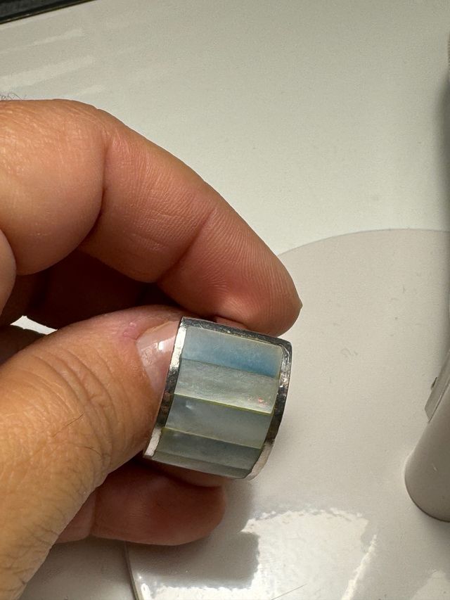 Anillo de plata color azul