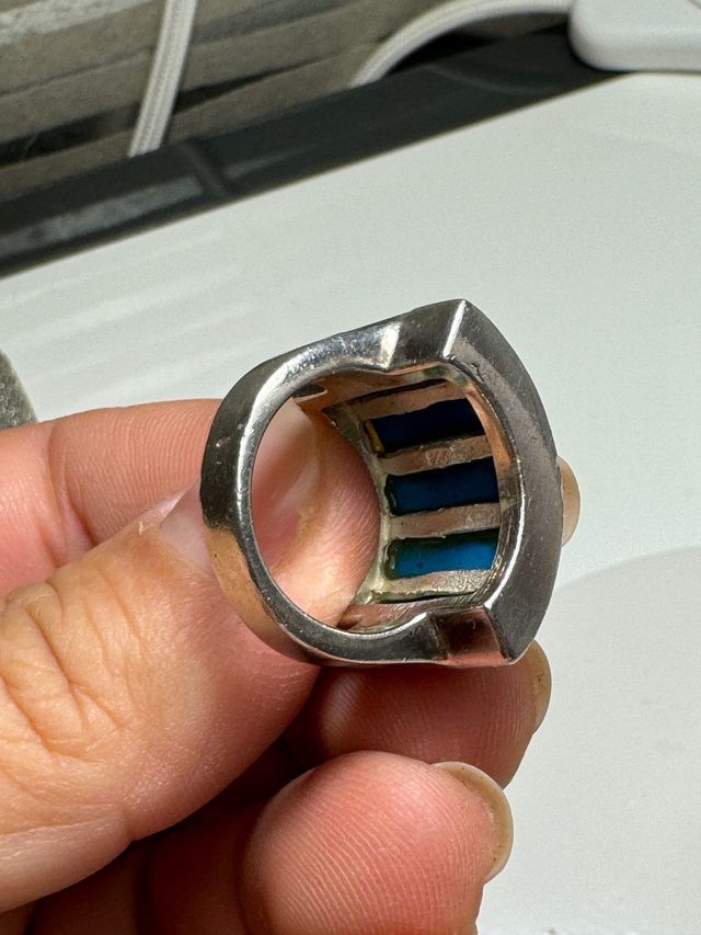 Anillo de plata color azul