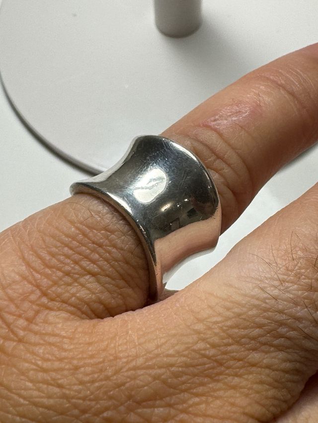 Anillo de acero