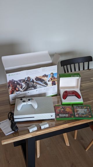 XBOX ONE S 1TB Blanca