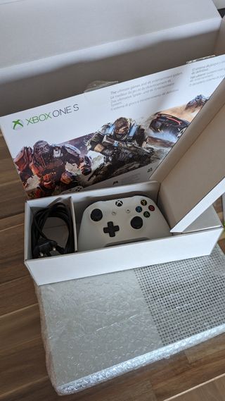 XBOX ONE S 1TB Blanca