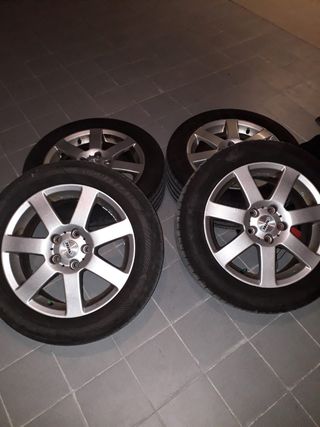 4 ruote in lega per Audi A3