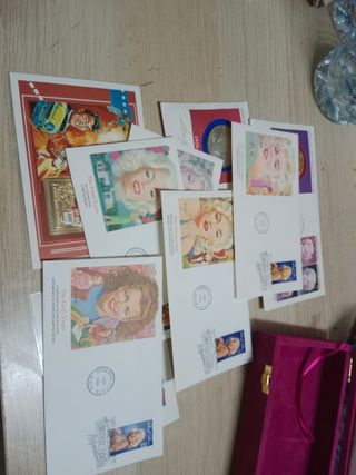MONEDAS Y SELLOS MARILIN MONROE