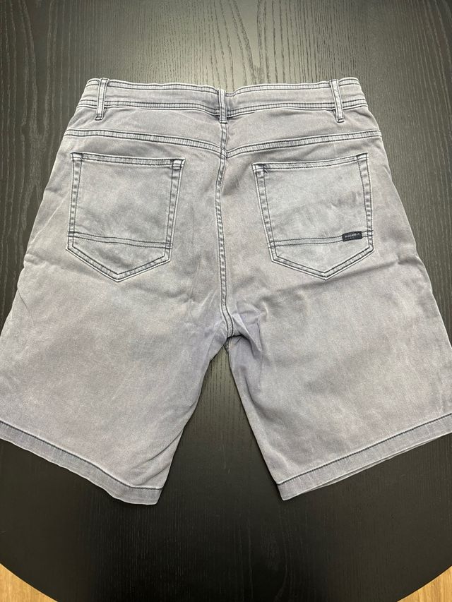 pantalones pull&bear