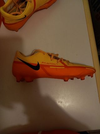 Nike phantom gt2 academy FG/MG (42.5)