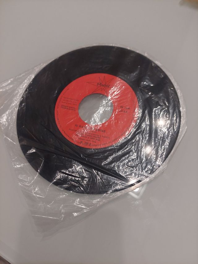 Disco cuento El gato con botas