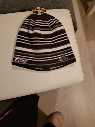Gorro Adidas reversible
