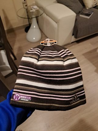 Gorro Adidas reversible