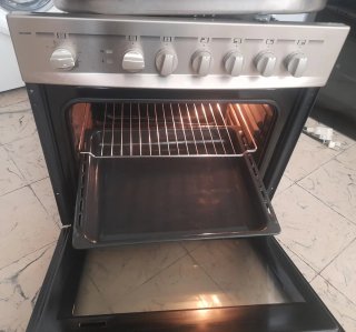 Horno y vitrocerámica marca Teka
