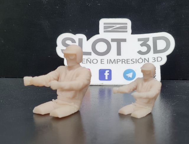 ✅️ Figura de piloto clásico slot 1/32