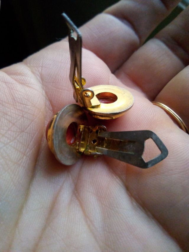 orecchini clips rossi