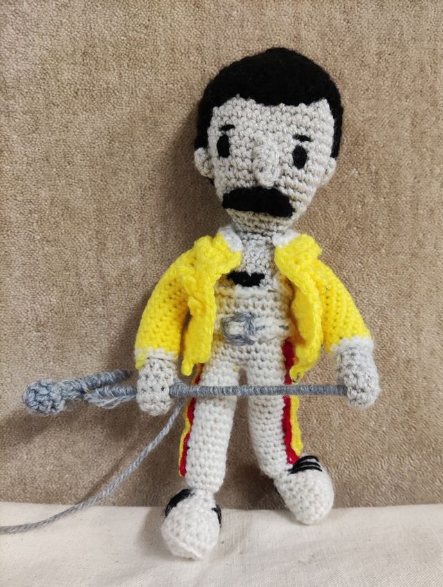 Amigurumi Freddie Mercury