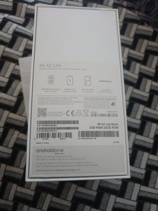 Caja Xiaomi Mi A2 Lite + Funda + Cristal