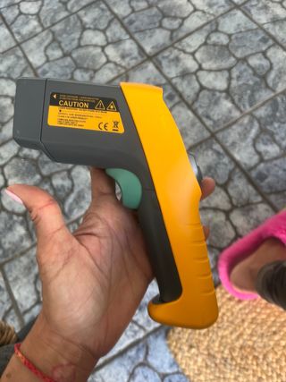 Termómetro de contacto e infrarrojo