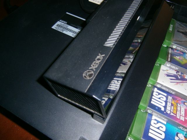 consola XBOX ONE CON KINET