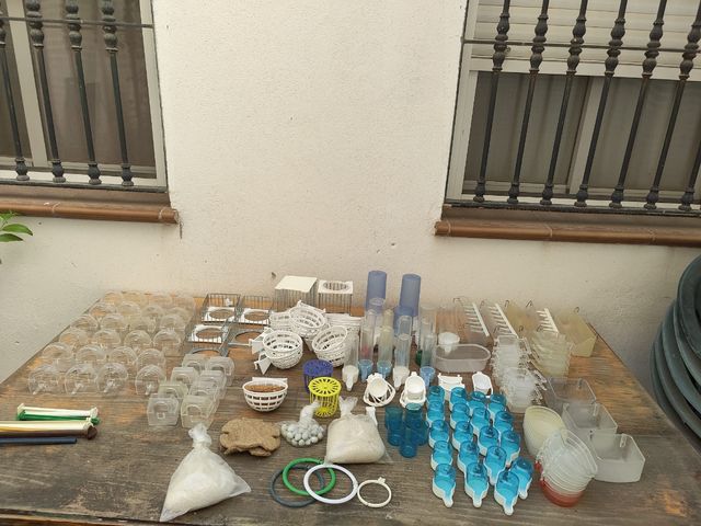 Accesorios para jaulas (canarios)