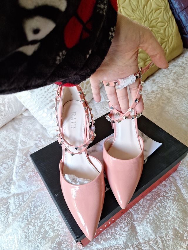 Zapatos color salmón Raid