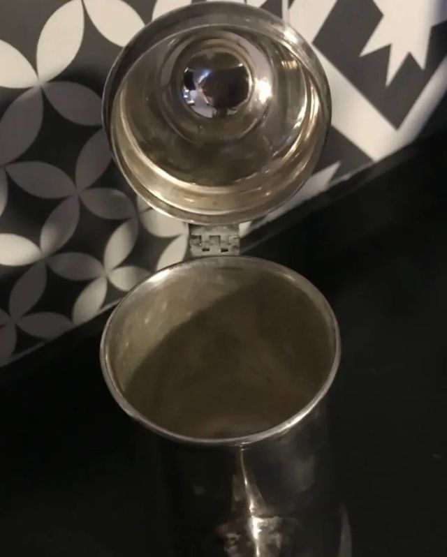 Antica teiera metallo argentato