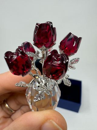 Swarovski Figura Decorativa Rose Rosse - 627098