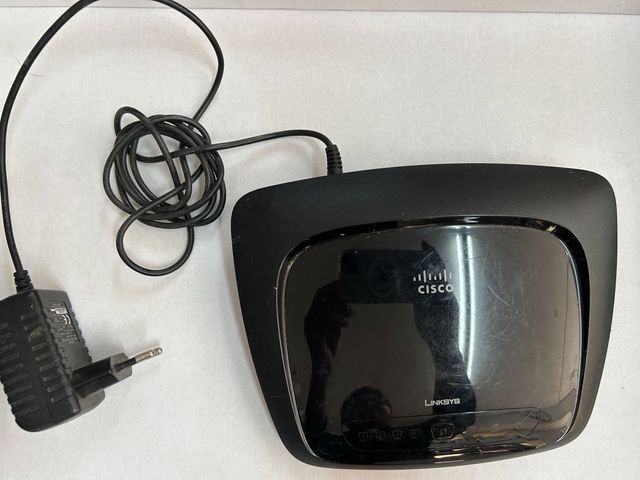 Router Linksys WRT120N Wireless-N Home Router