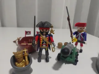 Playmobil Lote de piratas ref 6682 - 6683 y  9102