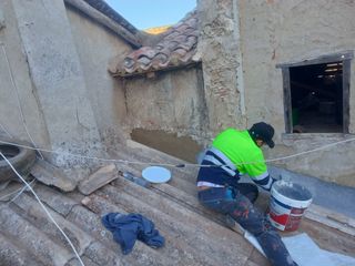 REPARACIÓN TEJADOS Y TERRAZAS