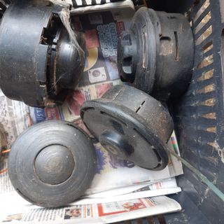 Diverse testine per decespugliatori