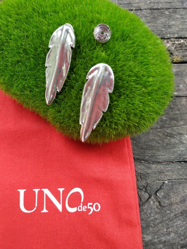 Pendientes Uno de 50