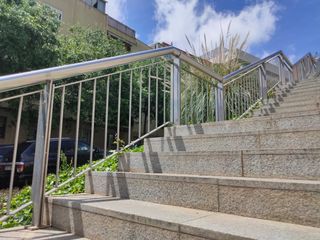 escaleras de hierro 