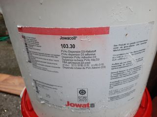 Cola pegamento blanco carpintería 