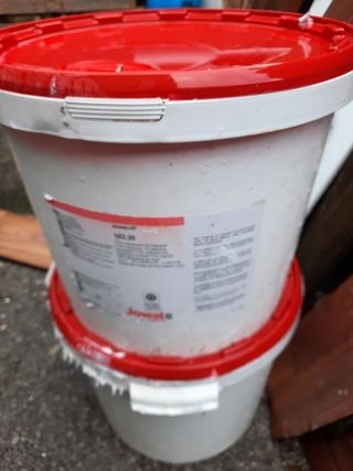 Cola pegamento blanco carpintería 