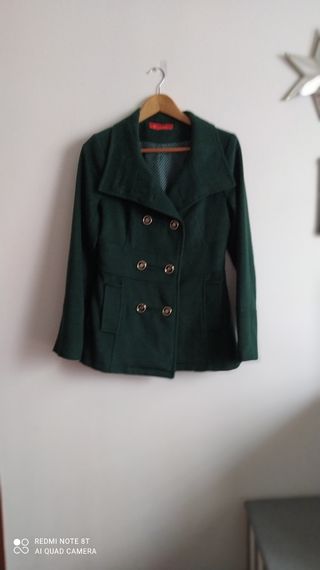 Chaquetón verde cruzado 