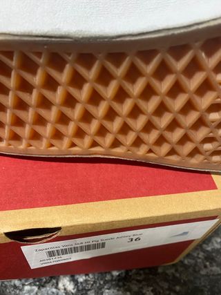 Zapatilla Vans impecable