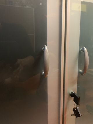 mueble diseńo para oficina