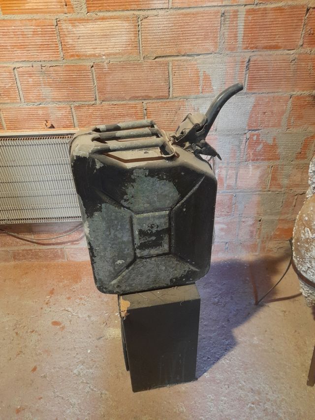 Bombola di benzina originale del 1950