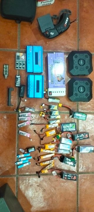 Equipo completo con 4 drones