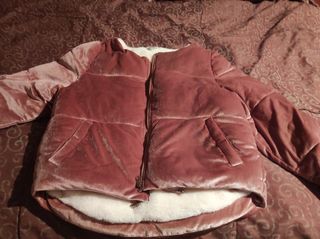 Cazadora aterciopelada con borreguillo interior