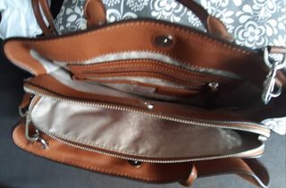 BOLSO Y CARTERA MICHAEL KORS .