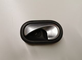 Panel interior Megame 2