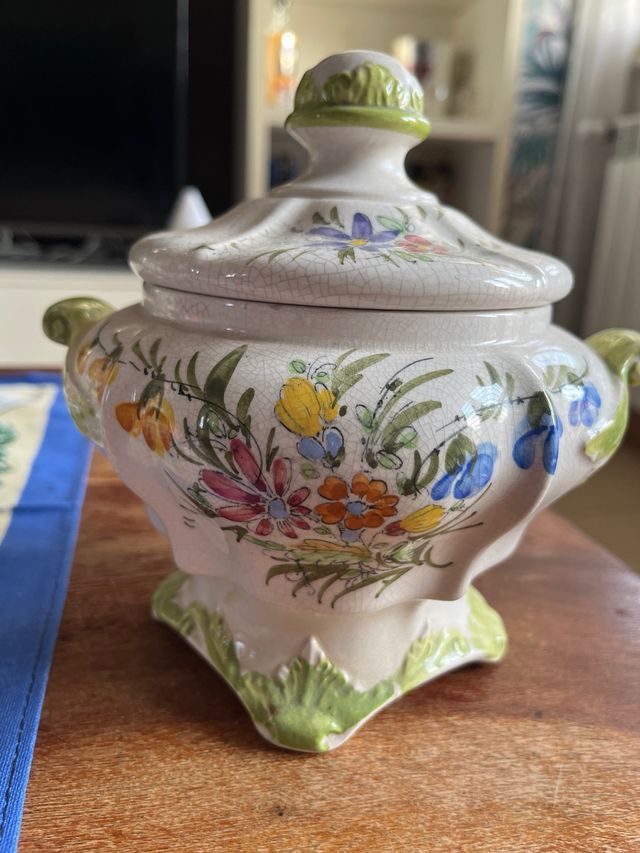 Portagioie o contenitore portaoggetti