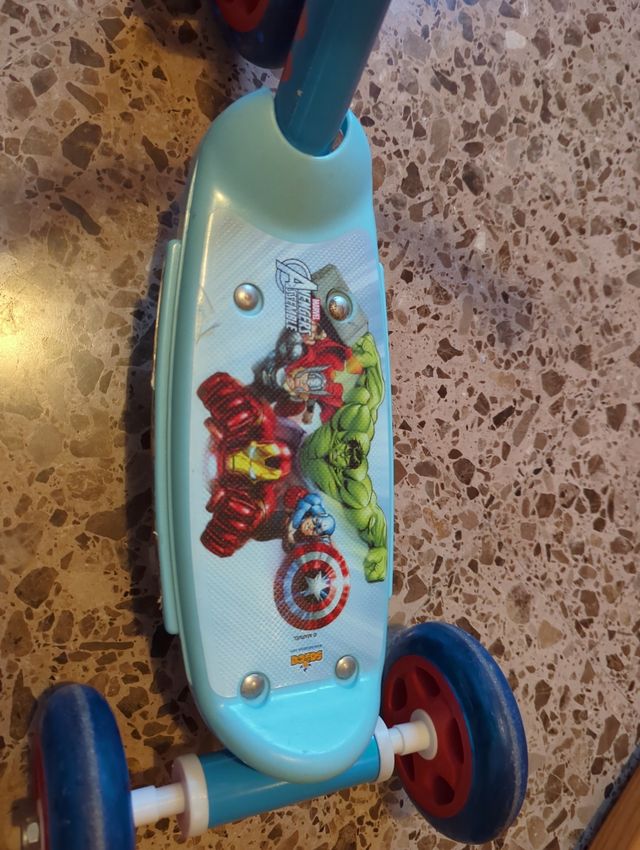Patín Marvel Patinete