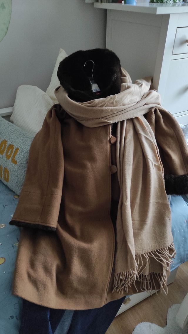 Abrigo lana y cachemir talla 44