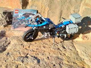 Moto BMW Lego technic 42063.