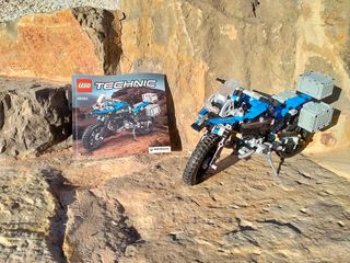 Moto BMW Lego technic 42063.